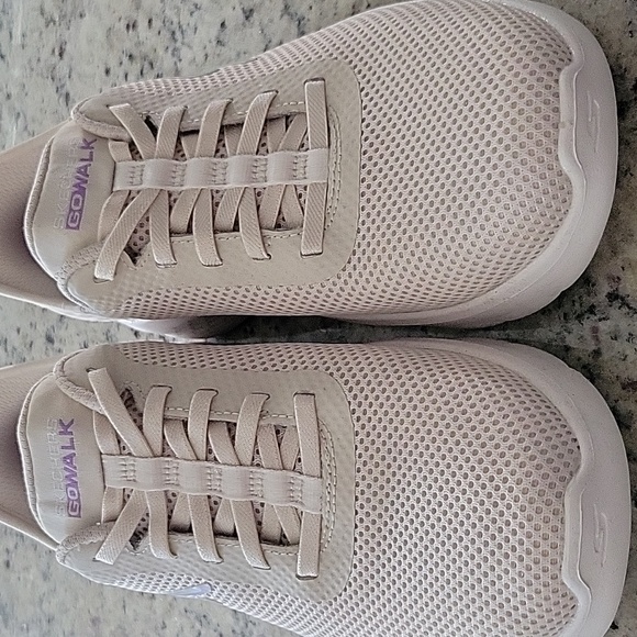 Skechers go walk slip in sneakers - Picture 5 of 9